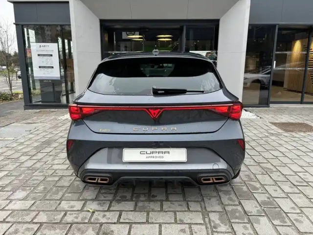 Cupra Leon ehybrid 204 ch dsg6 — photo 5
