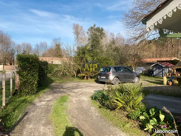 Terrain 625 m² GRAYAN ET L HOPITAL