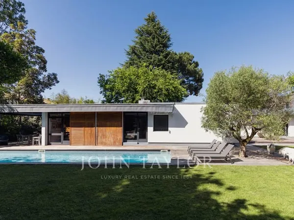 PARC BORDELAIS - MAISON D'ARCHITECTE - JARDIN - PISCINE - GARAGES