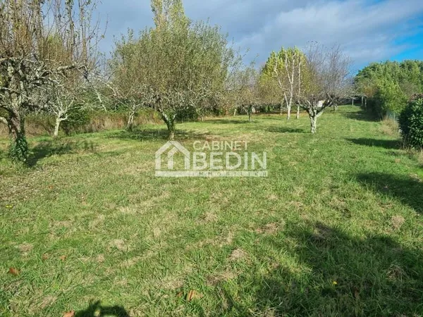 Terrain 1513 m²