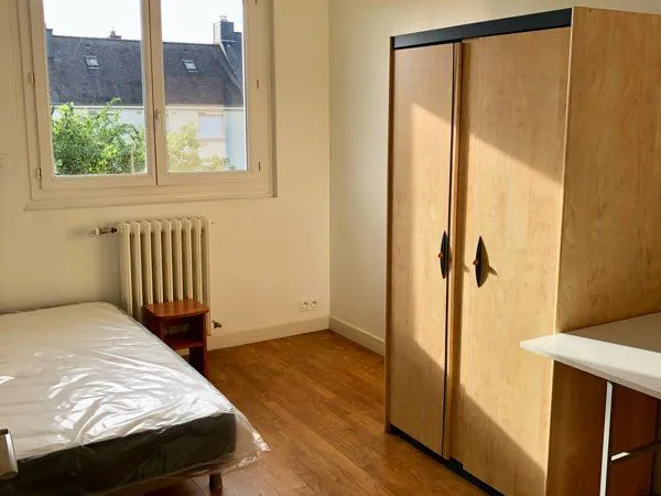 Chambre colocation de 4 en maison
