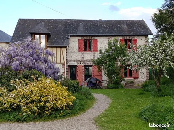 Maison 115 m² avec jardin 1000 m² - Quevillon centre - Village calme et familial