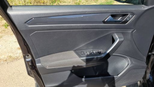 Volkswagen T-Roc 2.0 TDI 150 4Motion DSG7 - First Edition – 2018 – 171286 km – Diesel – Boîte Automatique — photo 23