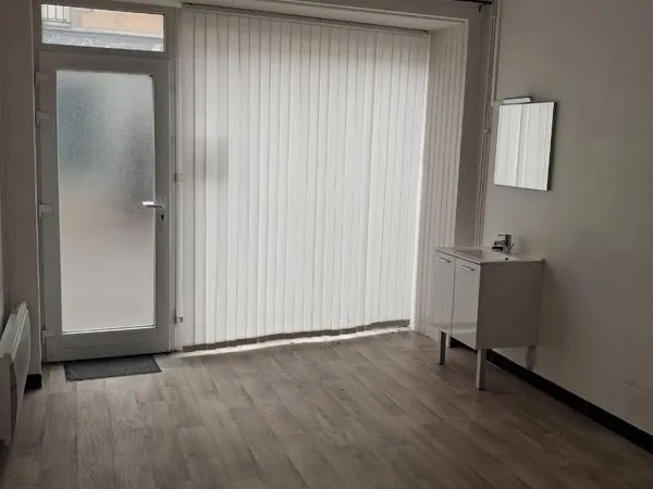 Local commercial
