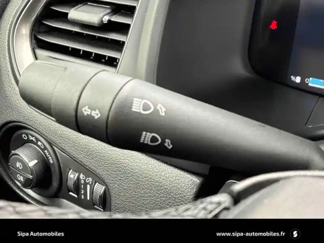 Jeep Renegade 1.5 turbo t4 130 ch bvr7 e-hybrid — photo 72