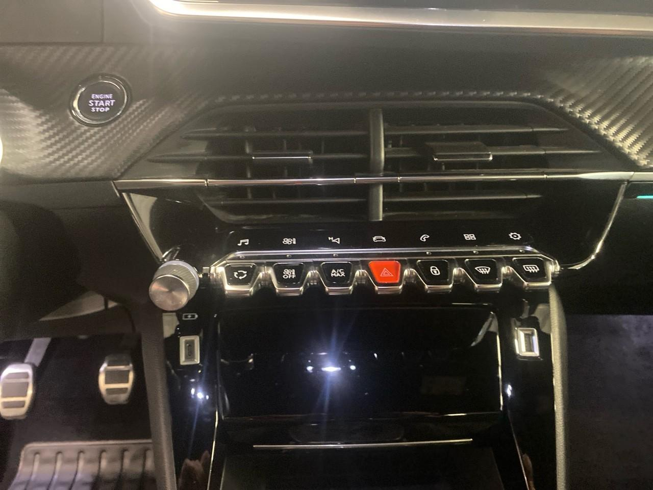 Peugeot 2008 puretech 130 s&s bvm6 gt — photo 24