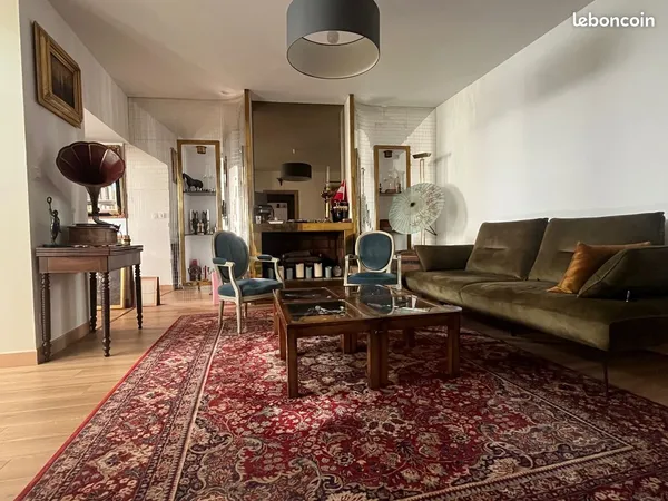 Maison de 150 m² baignée de lumière - 3 min Gare du Mans