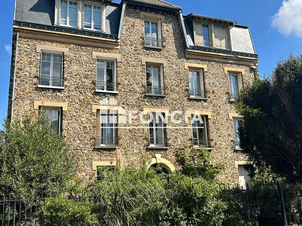 Sceaux centre-ville à deux pas du rer b - charme de l'ancien