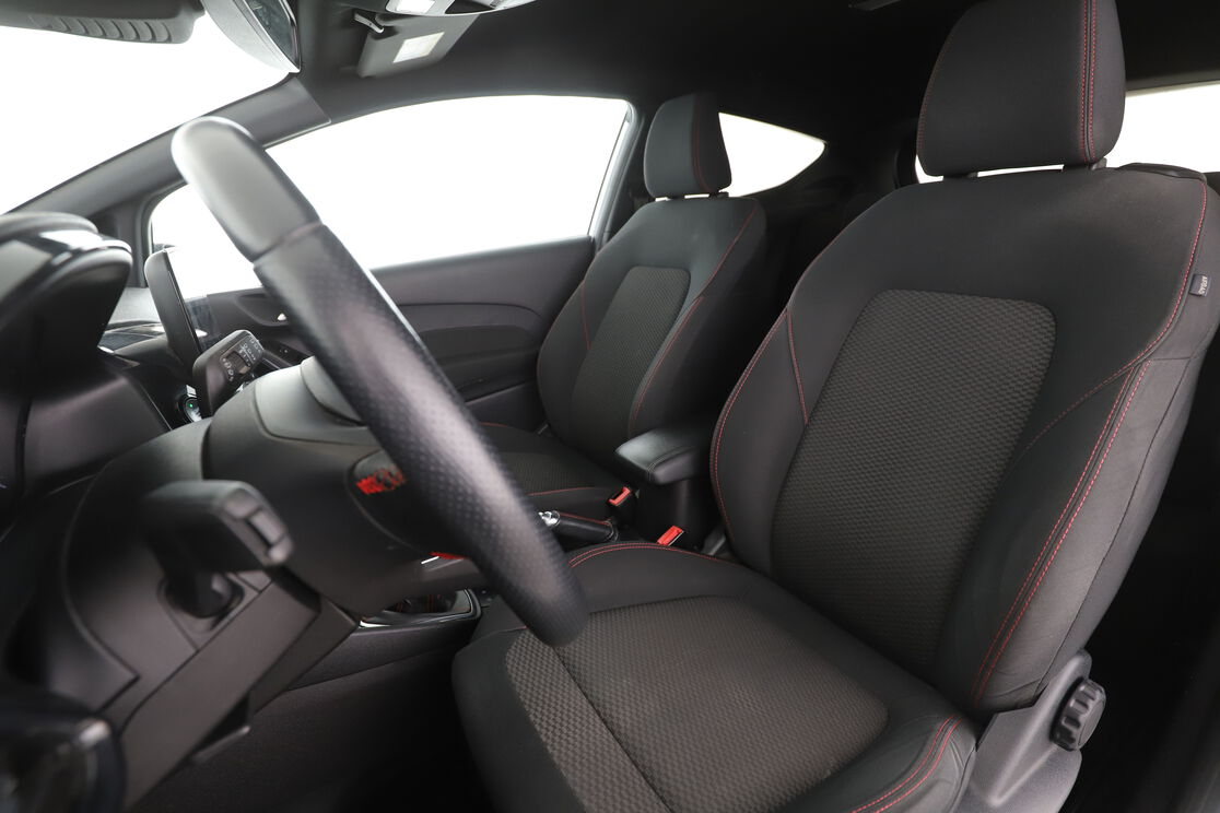 Ford Fiesta 1.0 EcoBoost ST-Line — photo 9