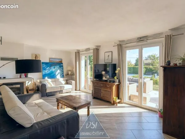 Maison 7 pièces 160 m²