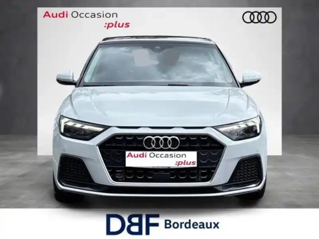 Audi A1 25 tfsi 95 ch s tronic 7 design — photo 7