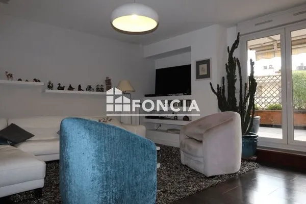 Appartement 4 pièces 90 m²