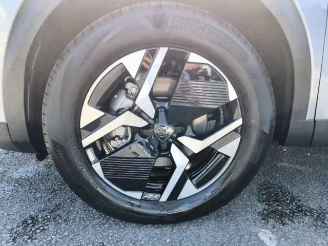 Peugeot 2008 electrique 54 kwh 156 ch — photo 13