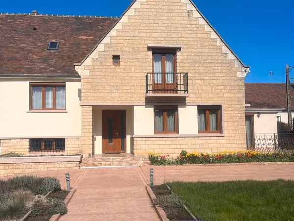 Maison de ville 244 m2