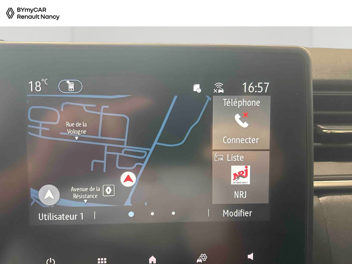 Renault Captur E-Tech full hybrid 145 — photo 17