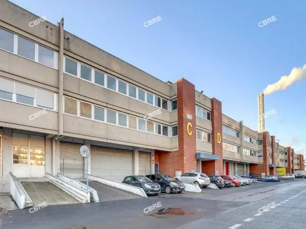 Local d'activité 6514 m²