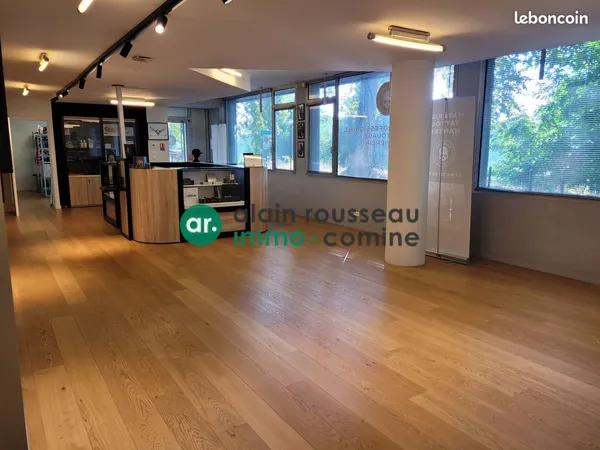 Local commercial 132 m² Nantes