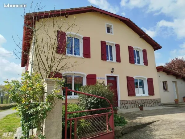 Maison 11 pièces 299 m²