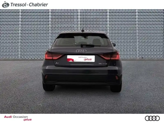 Audi A1 sportback 35 tfsi 150 ch s tronic 7 — photo 4