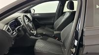Volkswagen Taigo 1.0 TSI 110ch R-Line DSG7 — photo 12