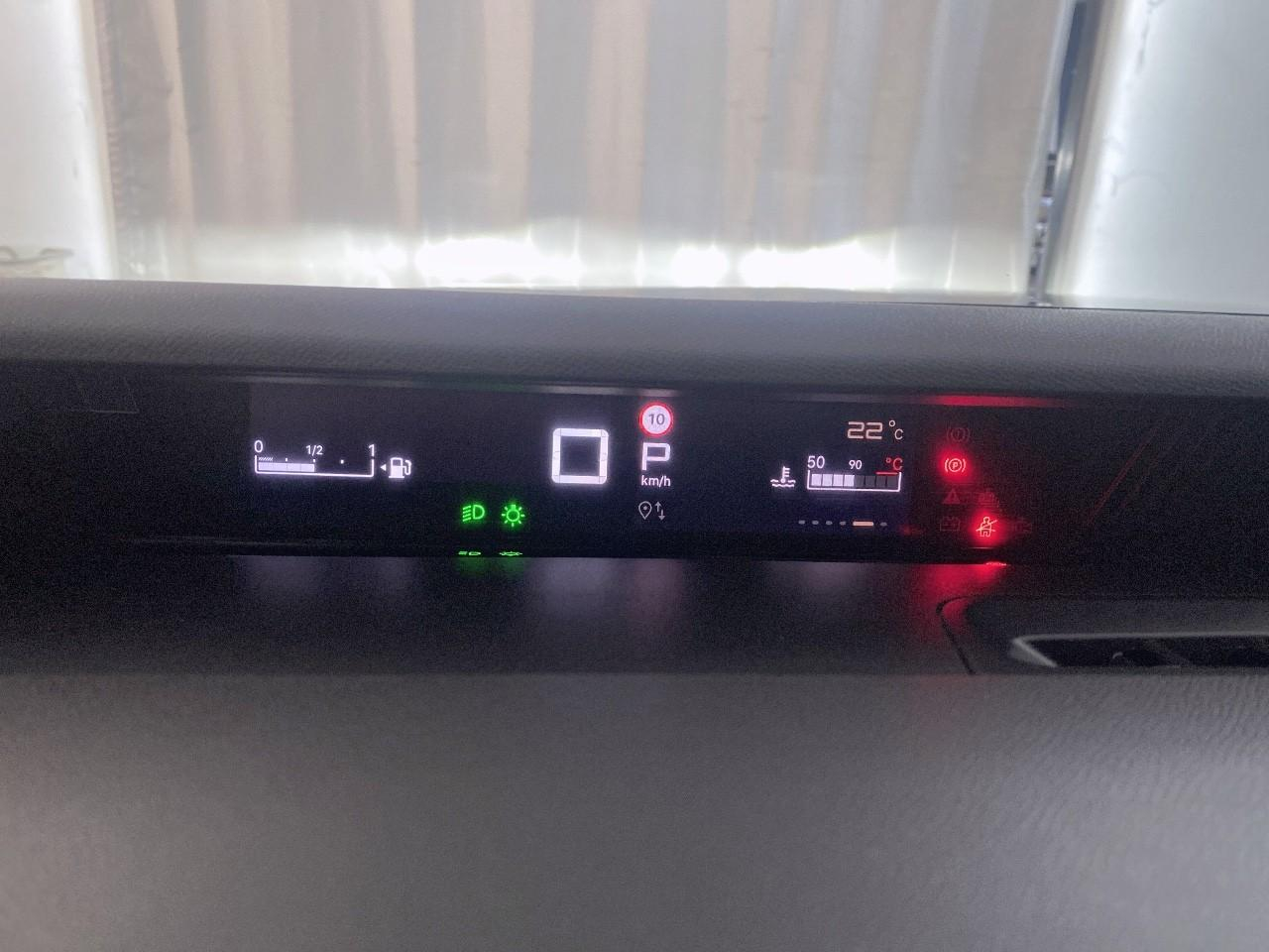 Citroën C3 Aircross hybride 145 ch aut max — photo 13