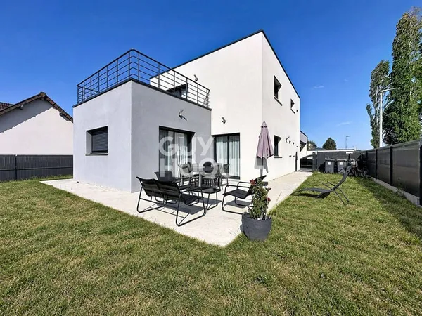 Maison 6 pièces 142 m²