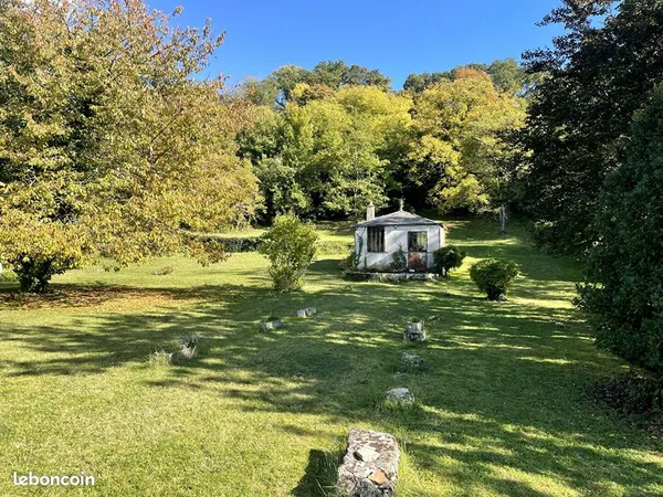 Terrain 3587 m² VERNOU SUR BRENNE