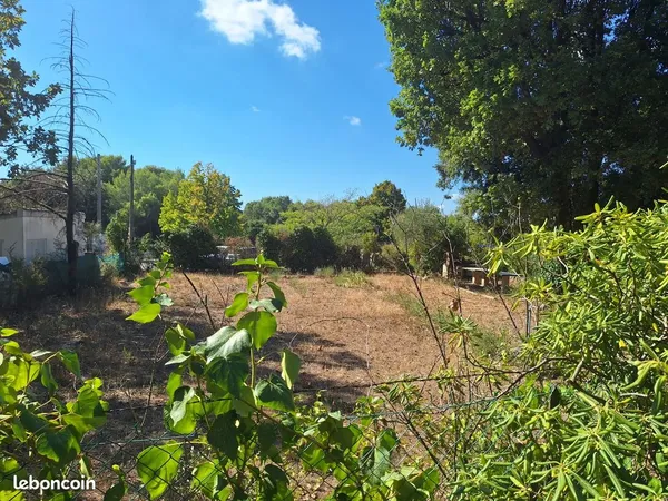 Terrain 500 m² Saint-Laurent-du-Var