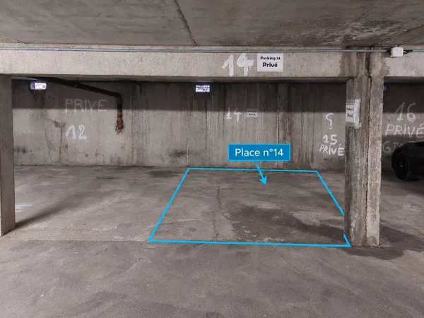 Parking 12 m²