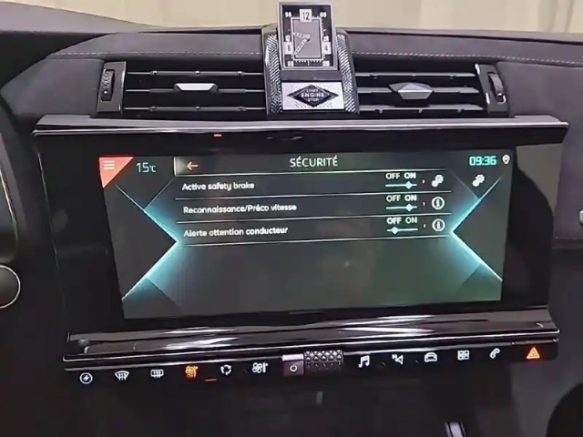 Ds Ds 7 ds7 crossback hybride e-tense 225 eat8 — photo 96