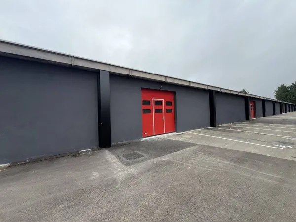 Local commercial 1245 m²