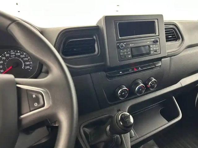 Renault Master fgn trac f3500 l2h2 blue dci 135 — photo 53