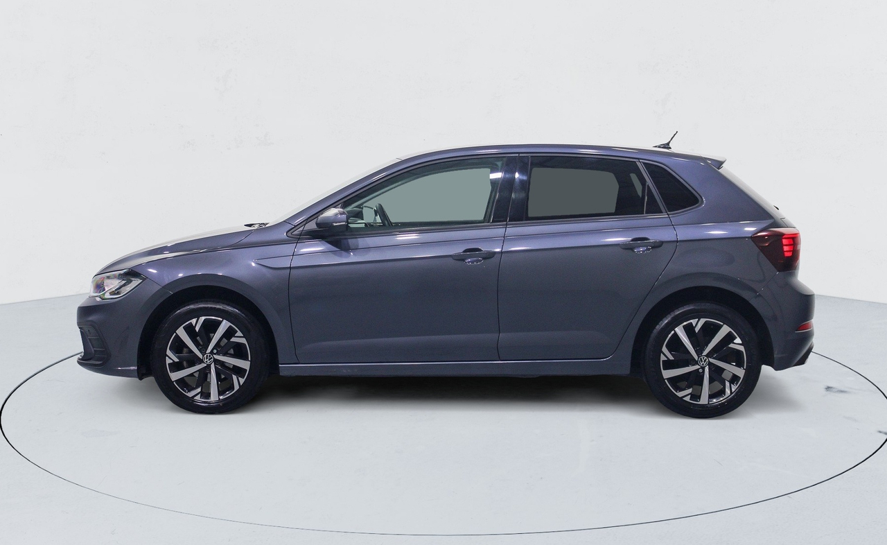 Volkswagen Polo — photo 2