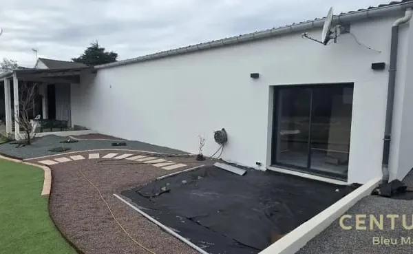 Local 600 m²