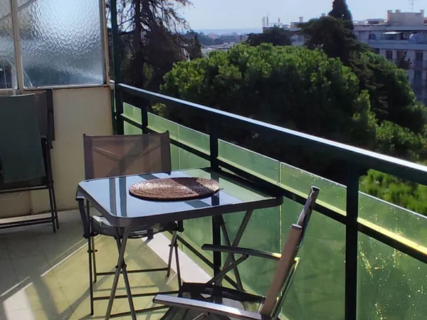 Studio F1 avec vue mer