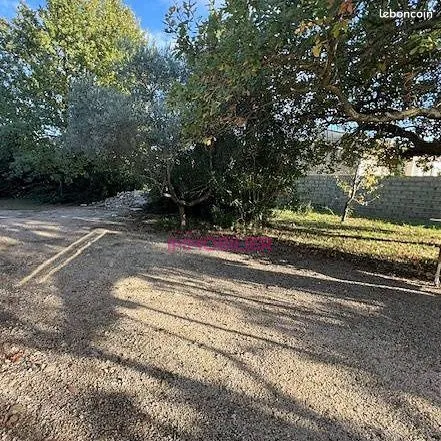 Terrain 342 m² Entraigues-sur-la-Sorgue