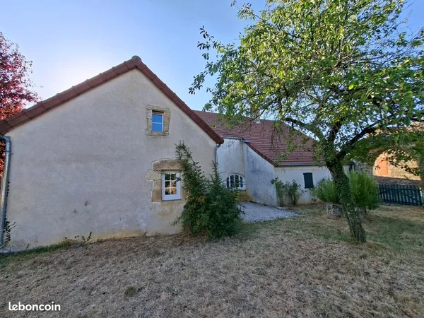 Loue ancienne maison de ferme