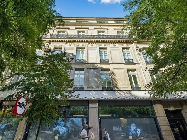 Bureaux 121 m²