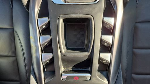 DS DS 5 1.6 THP 165 EAT6 - So Chic – 2016 – 61577 km – Essence – Boîte Automatique — photo 5