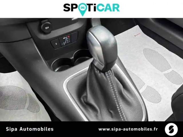 Citroën C3 puretech 110 s&amp;s eat6 — photo 17