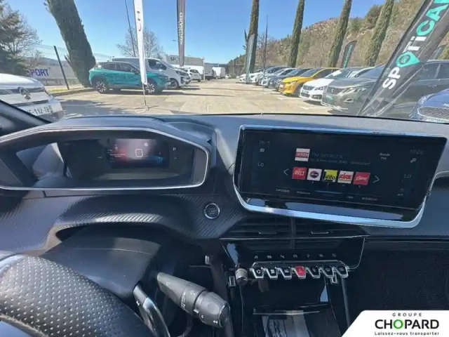 Peugeot 208 puretech 100 s&amp;s eat8 — photo 12