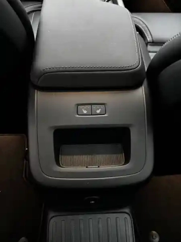 Volvo Xc60 t6 awd hybride rechargeable 253 ch+145 ch geartronic 8 — photo 11