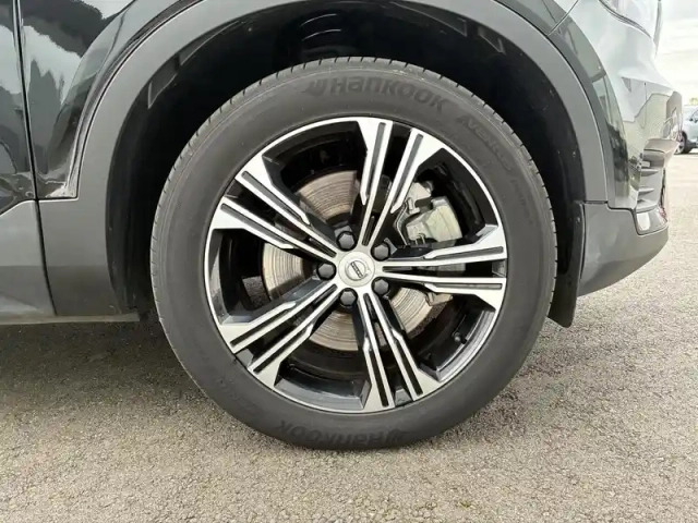 Volvo Xc40 t4 recharge 129+82 ch dct7 — photo 10