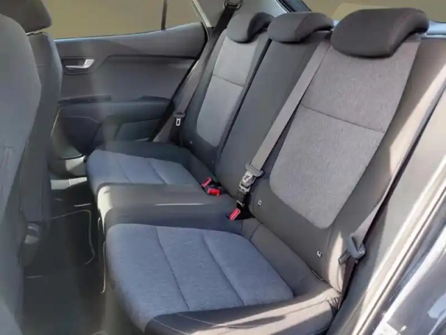 Kia Stonic active 101 ch bm6 — photo 14
