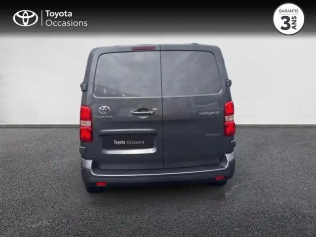 Toyota Proace medium 75kwh business electric rc21 — photo 4