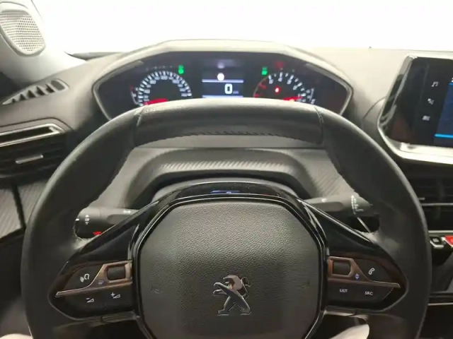 Peugeot 2008 bluehdi 110 s&amp;s bvm6 — photo 16
