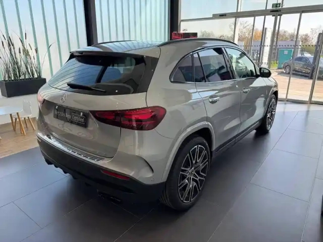Mercedes Gla 200 d 8g-dct — photo 36