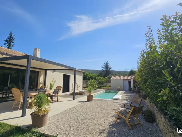Maison 3 pièces 94 m²
