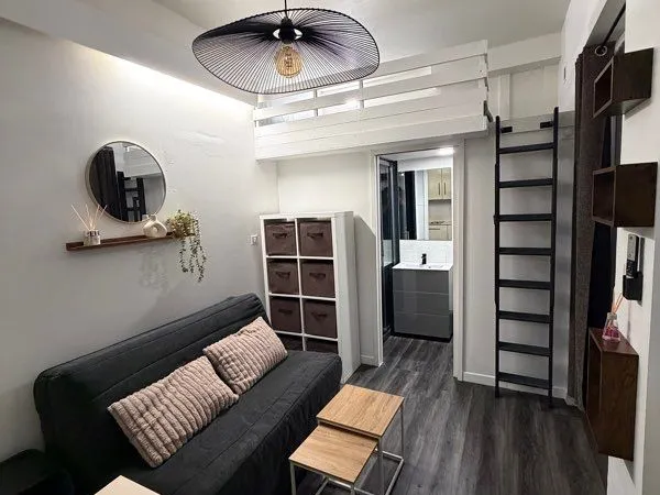Biarritz - Studio 12 m² avec mezzanine face à l'Hôtel du Palais