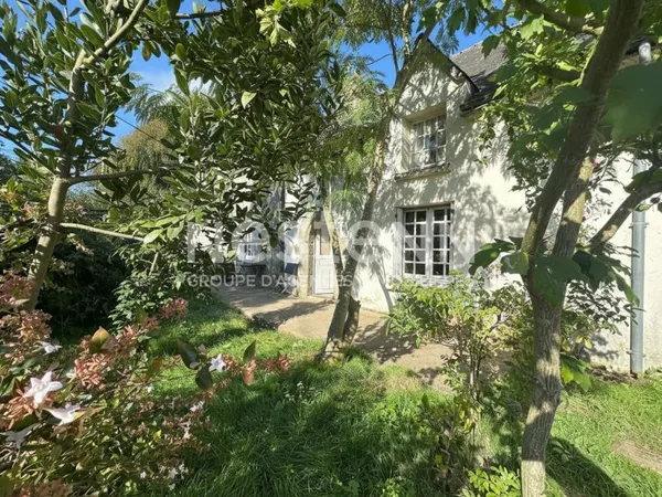 Maison à vendre à Lantillac - 2300 m2 de terrain.